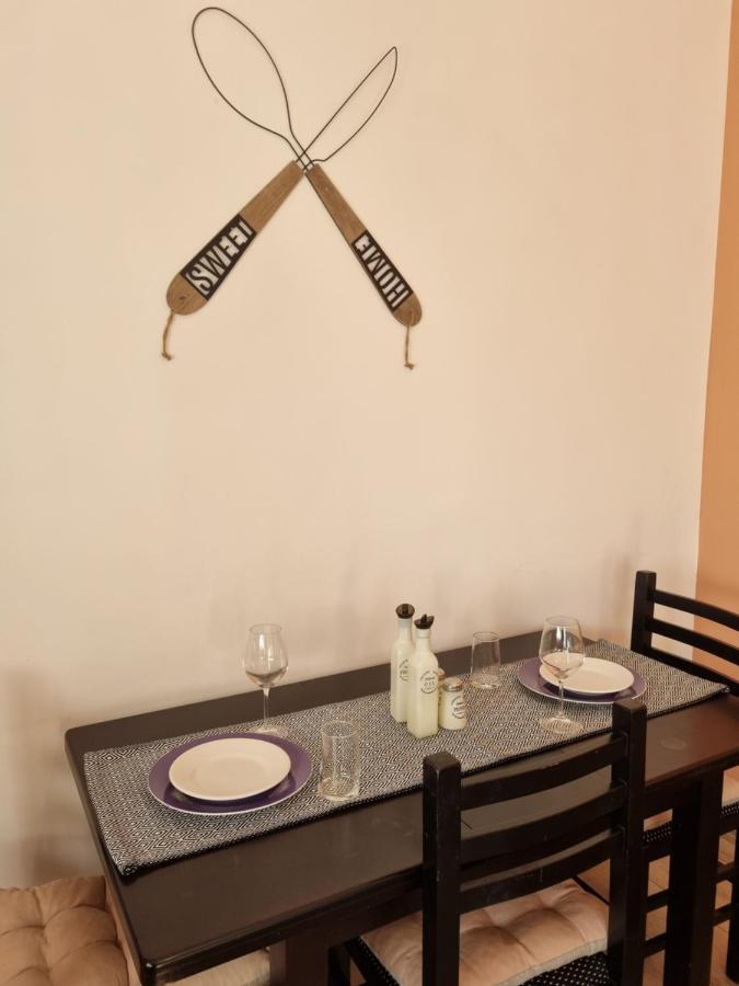 טיראנה Sky Apartament. Bllok District מראה חיצוני תמונה